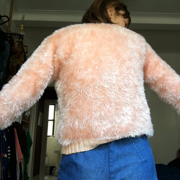 Vintage Furry Peach Cardigan - Picture 3 of 4